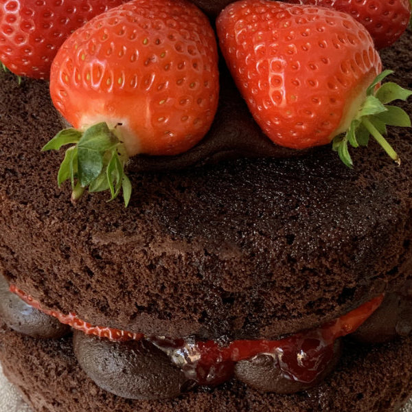Chocolate strawberry happy cakes