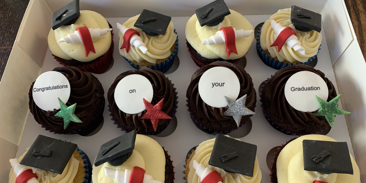 Graduation cupcakes oxford university