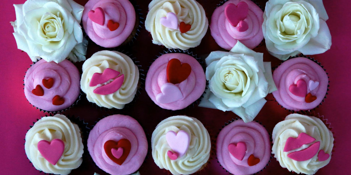 Valentines day cupcake delivery oxford